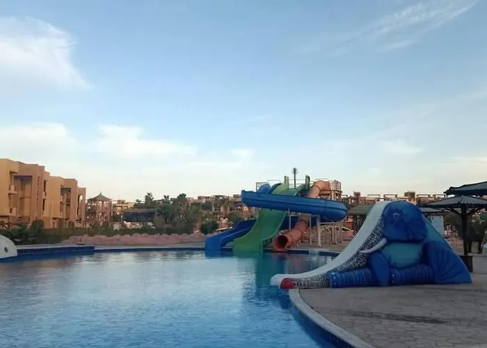 شاليه 'ground With A Lagoon And Pool View In Blue Pay Assia 'families Only